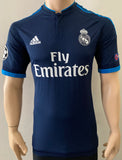 2015-2016 Real Madrid CF Player Issue Third Shirt Benzema Champions League Pre Owned Size L