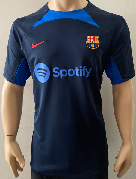 2022-2023 FC Barcelona Staff Training Shirt Kitroom Player Issue Mint Condition Size XL