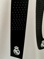 2018-2019 Real Madrid Home Shirt Modric Champions League World Champions Size S Preowned