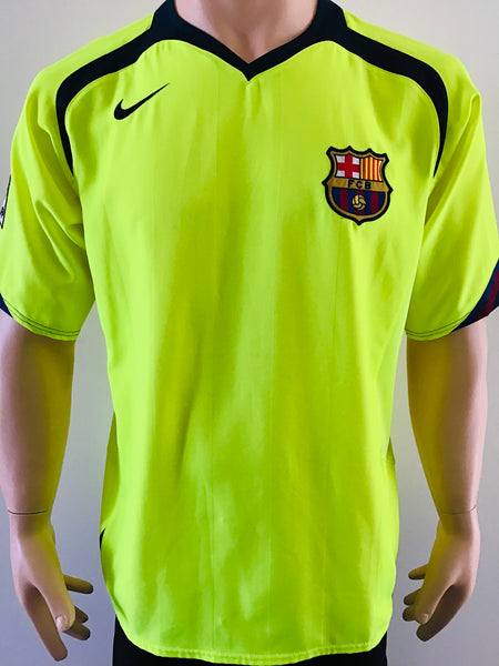 2005-2006 FC Barcelona Away Shirt La Liga and Champions League Pre Owned Size S