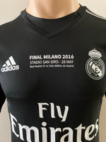 2015-2016 Real Madrid Goalkeeper Shirt Kitroom Player Issue Navas Champions League Final Mint condition Size 6