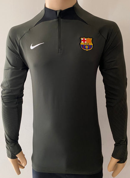 2023-2024 FC Barcelona  Staff Drill Top Player Issue Kitroom Sponsorless Mint Size L (Fitted)