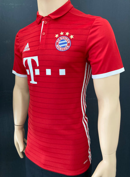 2016 2017 FC Bayern Munich Home Shirt Kitroom Player Issue Pre Owned S maskjerseys