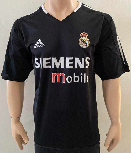 2004-2005 Real Madrid Away Shirt Pre Owned Size L