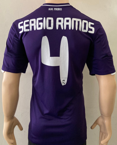 2010-2011 Real Madrid CF Third Shirt Sergio Ramos Champions League Pre Owned Size L