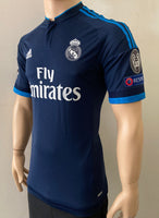 2015-2016 Real Madrid CF Player Issue Third Shirt Benzema Champions League Pre Owned Size L