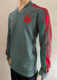 2018-2019 FC Bayern Munich Drill Training Top New BNWT Size L