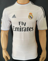 2013-2014 Real Madrid CF Home Shirt Bale Liga Pre Owned Size S