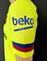 2018-2019 FC Barcelona Away Shirt Number 8 Kitroom Player Issue BNWOT Size M (fitted)