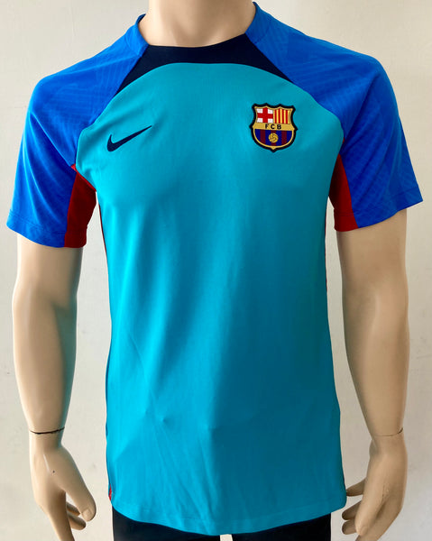 2022-2023 FC Barcelona Training kit Fan version