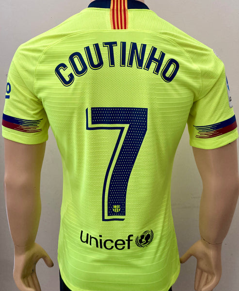 2018-2019 FC Barcelona Away Shirt Coutinho La Liga Kitroom Player Issue