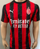 2025-2026 AC Milan Home shirt Christian Pulisic BNWT Size L