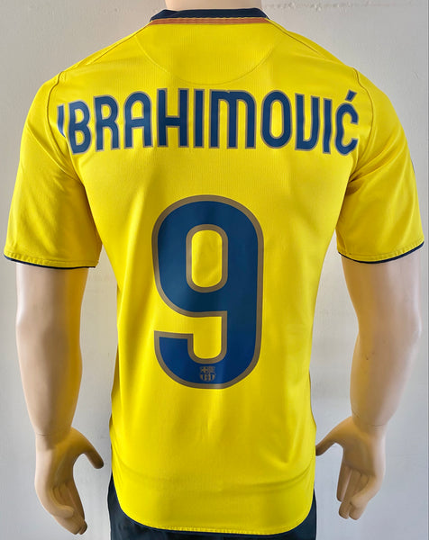 2009 - 2010 Barcelona Third Shirt Ibrahimovic 9 La Liga Pre Owned Multisize