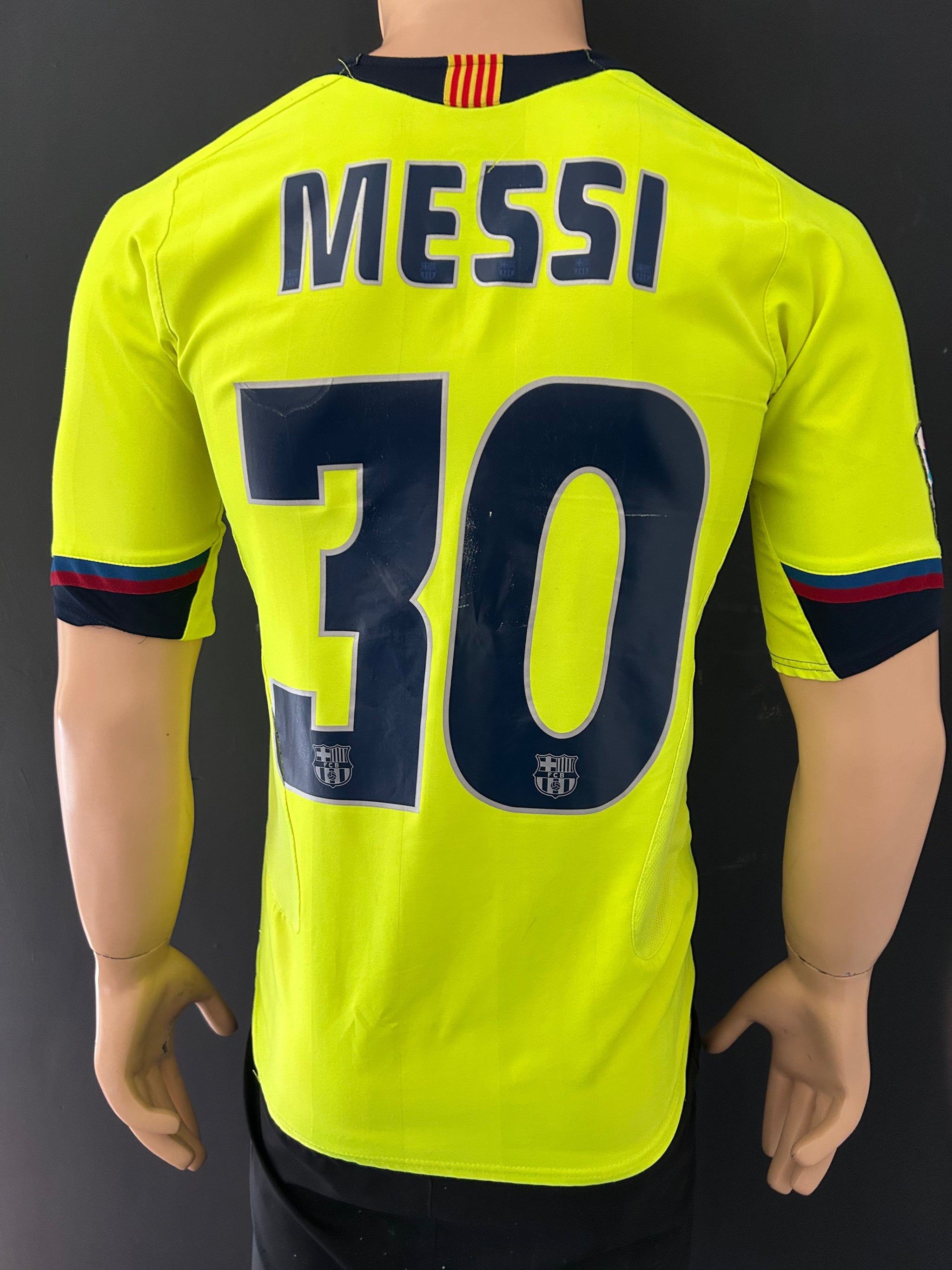 FC Barcelona Messi 30 ユニフォーム 2005-2006 FC Barcelona Away kit Lionel Messi 30 Size kid XL