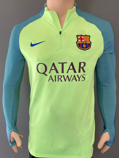 2016-2017 FC Barcelona Training Top Kitroom Player issue With Sponsor