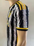 2023-2024 Juventus Home Shirt BNWT Multiple Sizes