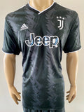 2022-23 Juventus Away Shirt Vlahović BNWT Size XL