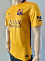 2015-2016 Nike FC Barcelona Away Shirt Luis Suárez LFP Pre Owned Size S