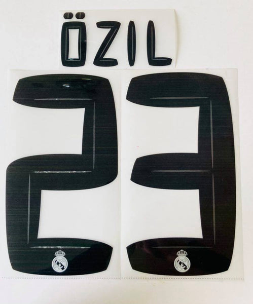 Name set Número “Özil 23” Real Madrid 2010-11 Para la camiseta de local/for home kit SportingiD
