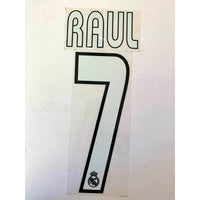 Name set Número “Raúl 7” Real Madrid 2003-05, época de los galácticos Para la camiseta de visita/for away kit Chris Kay