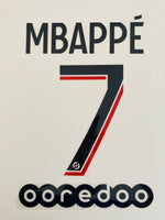 Name set Número “Mbappé 7” Paris Saint-Germain 2021-22 Para la cuarta equipación/fourth kit  Ligue 1 Avery Dennison