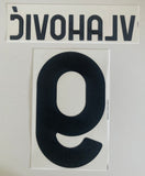 Nombre y número Juventus 22-23 local Dušan Vlahović Serie A Player issue Name set Home kit