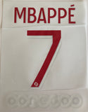 Name set Número “Mbappé 7” Paris Saint-Germain 2019-21 Camiseta de local/for Home kit Ligue 1 Monblason