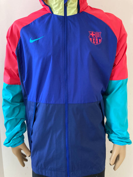 Chamarra Rompevientos con capucha  Nike FC Barcelona 2020-21 Entrenamiento Training Dri-Fit BNWT