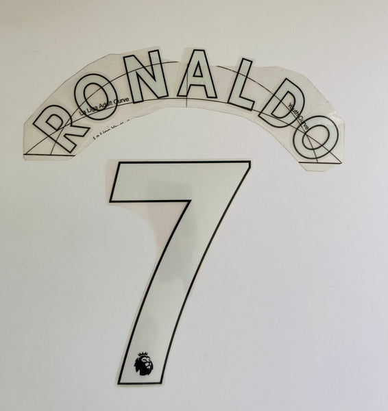 Nombre y numero Manchester United 2021-22 Cristiano Ronaldo de NIÑO